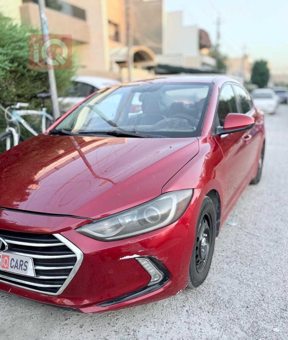 هیوندای ئەلەنترا